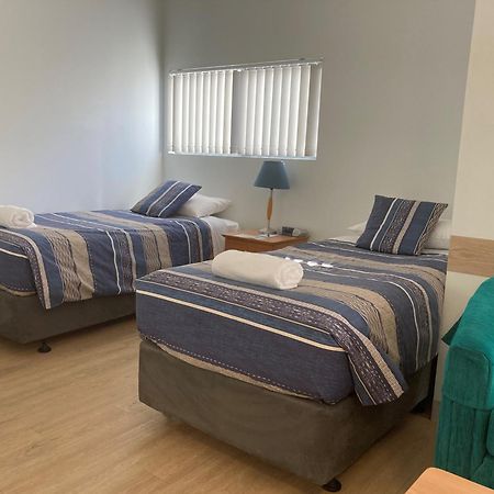 Mandurah Ocean Marina Chalets Экстерьер фото