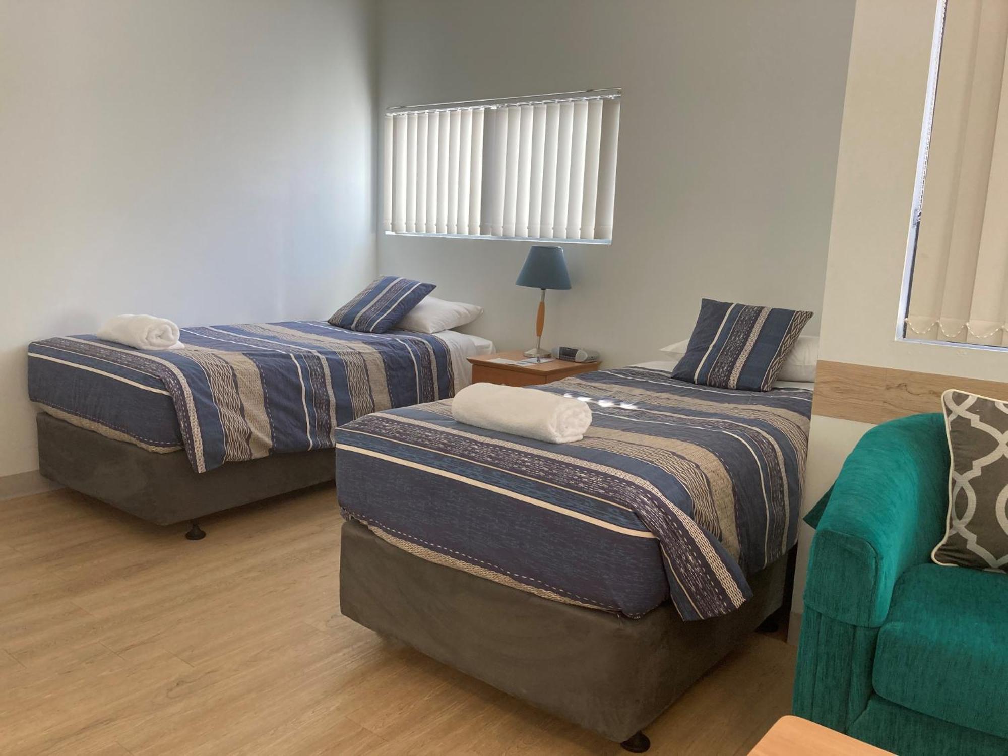 Mandurah Ocean Marina Chalets Экстерьер фото
