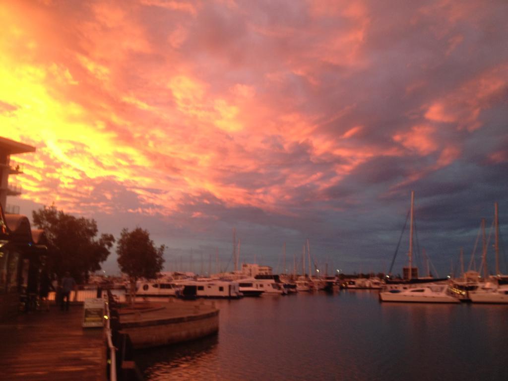 Mandurah Ocean Marina Chalets Экстерьер фото